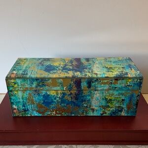 Abstract Multicolor Decorative Box